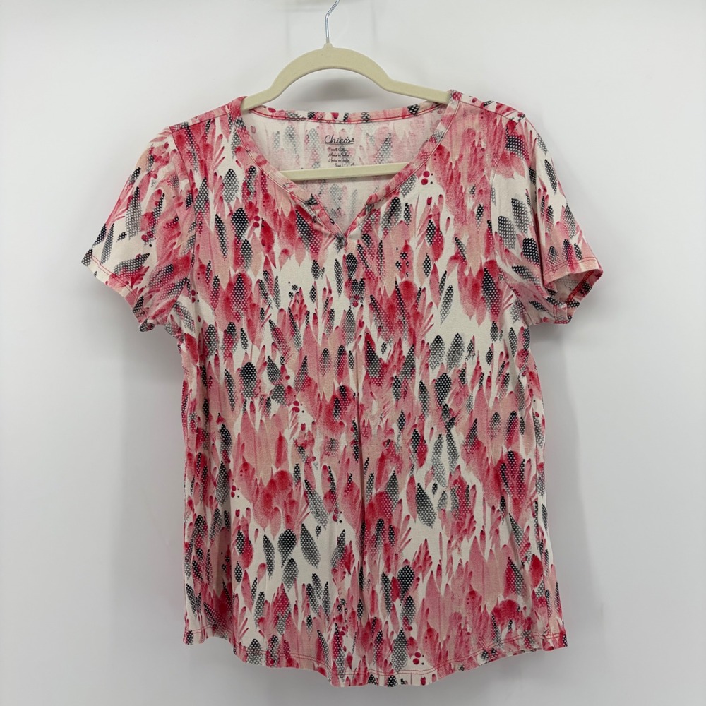 Chicos Size 1 / US MPink Abstract Brushstroke Cotton Notch Neck Short Sleeve Top
